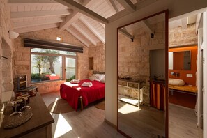 Double Room, Kitchenette (Dimora Melograno) | 1 bedroom, free WiFi