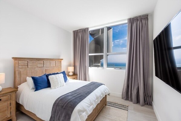 2 bedrooms, iron/ironing board, travel cot, WiFi