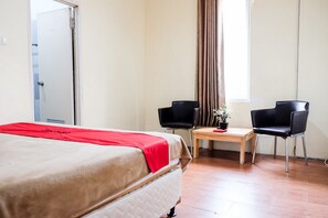 WiFi - RedDoorz near Kebun Raya Bogor 2 (Bogor)