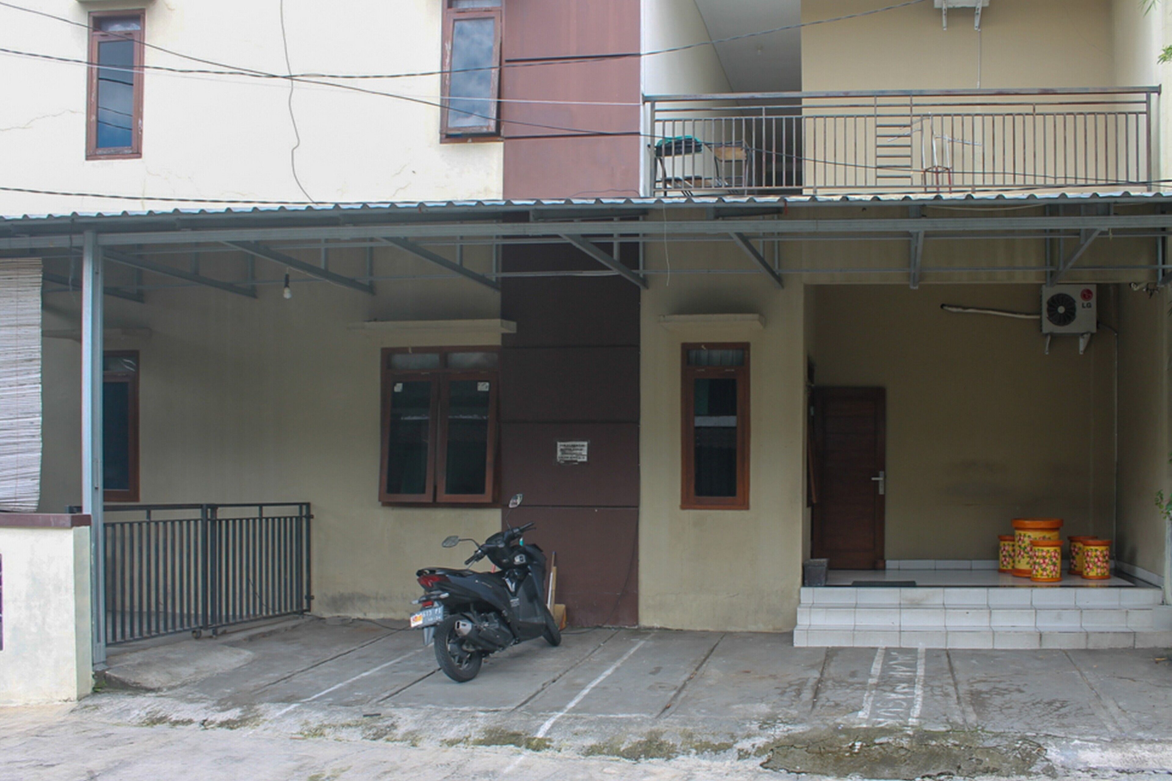 Photo - KoolKost Syariah near Universitas Ahmad Dahlan Kampus 1