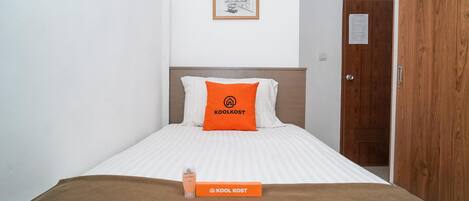 Standard-Einzelzimmer (without A/C)