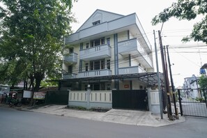 Front of property - KoolKost Syariah @ Duri Kosambi (Jakarta)