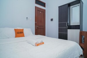 Standard Room - KoolKost Syariah @ Duri Kosambi (Jakarta)
