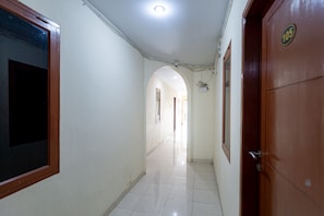 Living area - RedDoorz @ Medan Johor 2 (Medan)