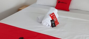 RedDoorz Syariah near RSUD Zainoel Abidin Banda Aceh