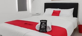 RedDoorz Syariah @ Jl Raya Sukabumi