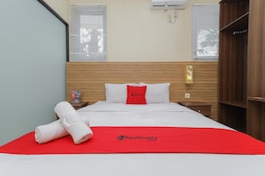 Free WiFi - RedDoorz Syariah @ Klojen Malang (Malang)