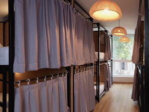 Basic Shared Dormitory - RedDoorz Hostel near St. Joseph's Cathedral (Hanoi)