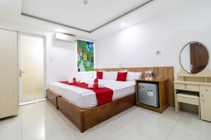 Triple Room - RedDoorz near Hung Vuong Street Nha Trang 2 (Nha Trang)