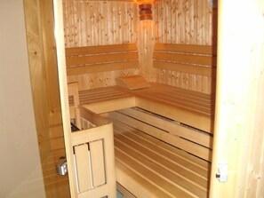 Sauna, bain à remous, hammam, sources chaudes/minérales, massages