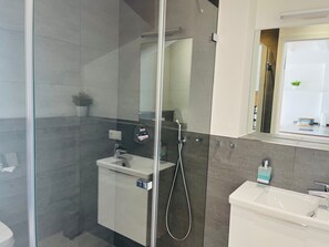 Luokittelematon kuva, 4 kautta 26, painike