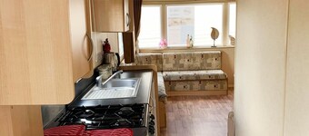 Beautiful 3-bedroom Caravan at Mersea Island