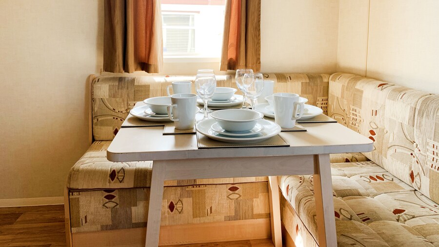Beautiful 3-bedroom Caravan at Mersea Island