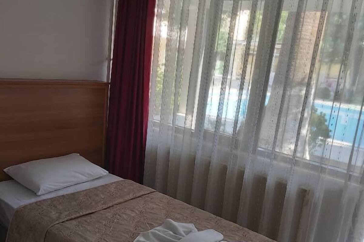 Economy Single Room | Free WiFi