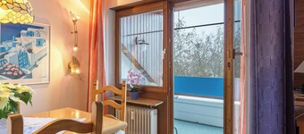 Charming Apartment “Ferienwohnung Schlegel” in Quiet Area