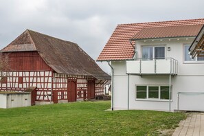 Esterni