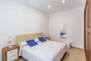 3 Schlafzimmer, Bügeleisen/Bügelbrett, kostenloses WLAN, Bettwäsche