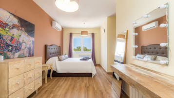 3 habitaciones, tabla de planchar con plancha y wifi gratis