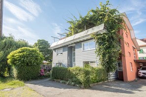 Exterior - Beautiful Apartment “Sabinas Gästewohnung” close to Lake Constance (Wasserburg (Bodensee))