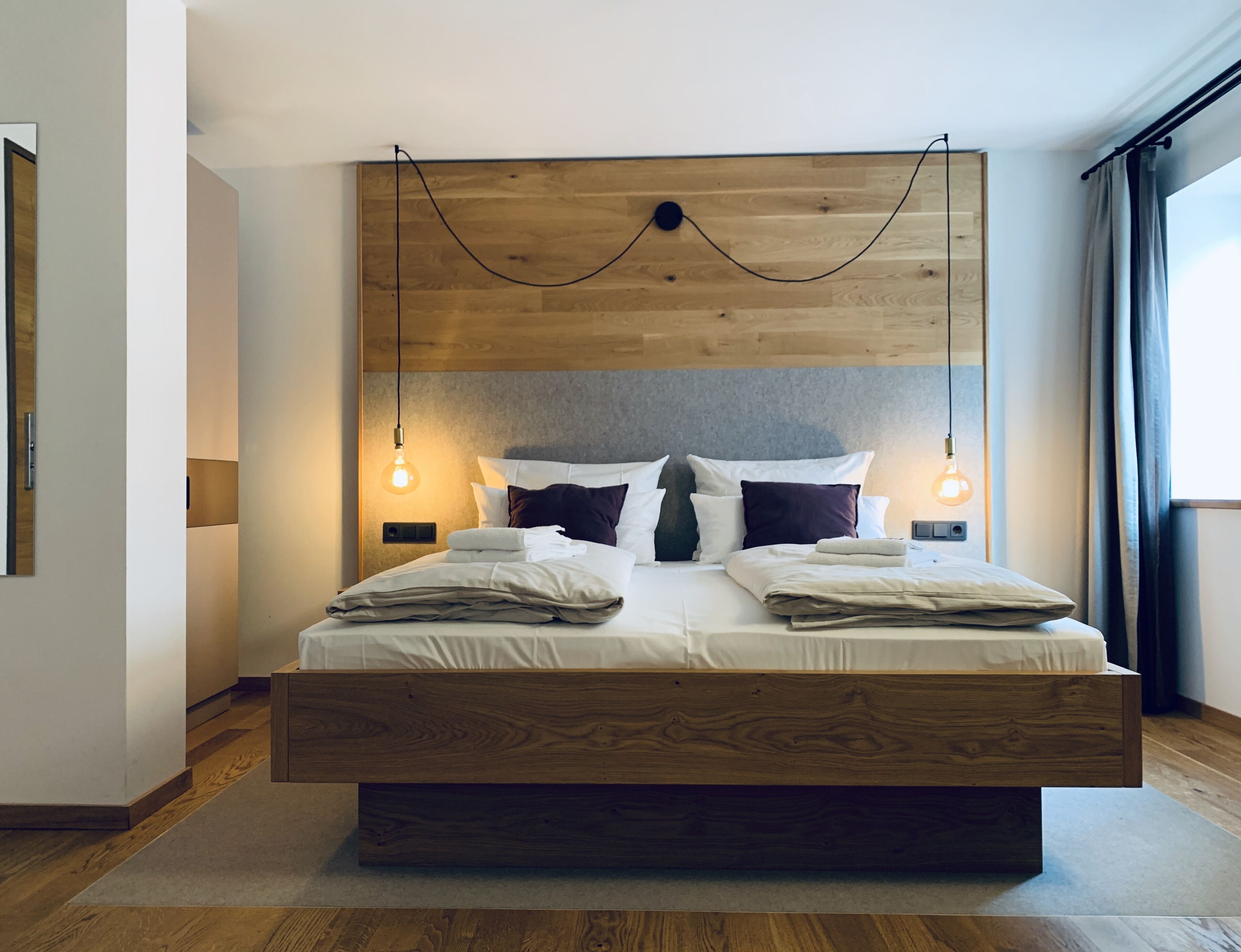 superior double room | 1 bedroom, hypo-allergenic bedding, desk, laptop workspace