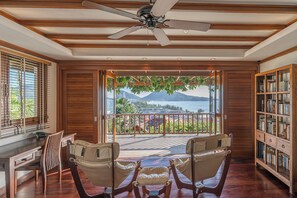 3 Bedrooms | Beach/ocean view