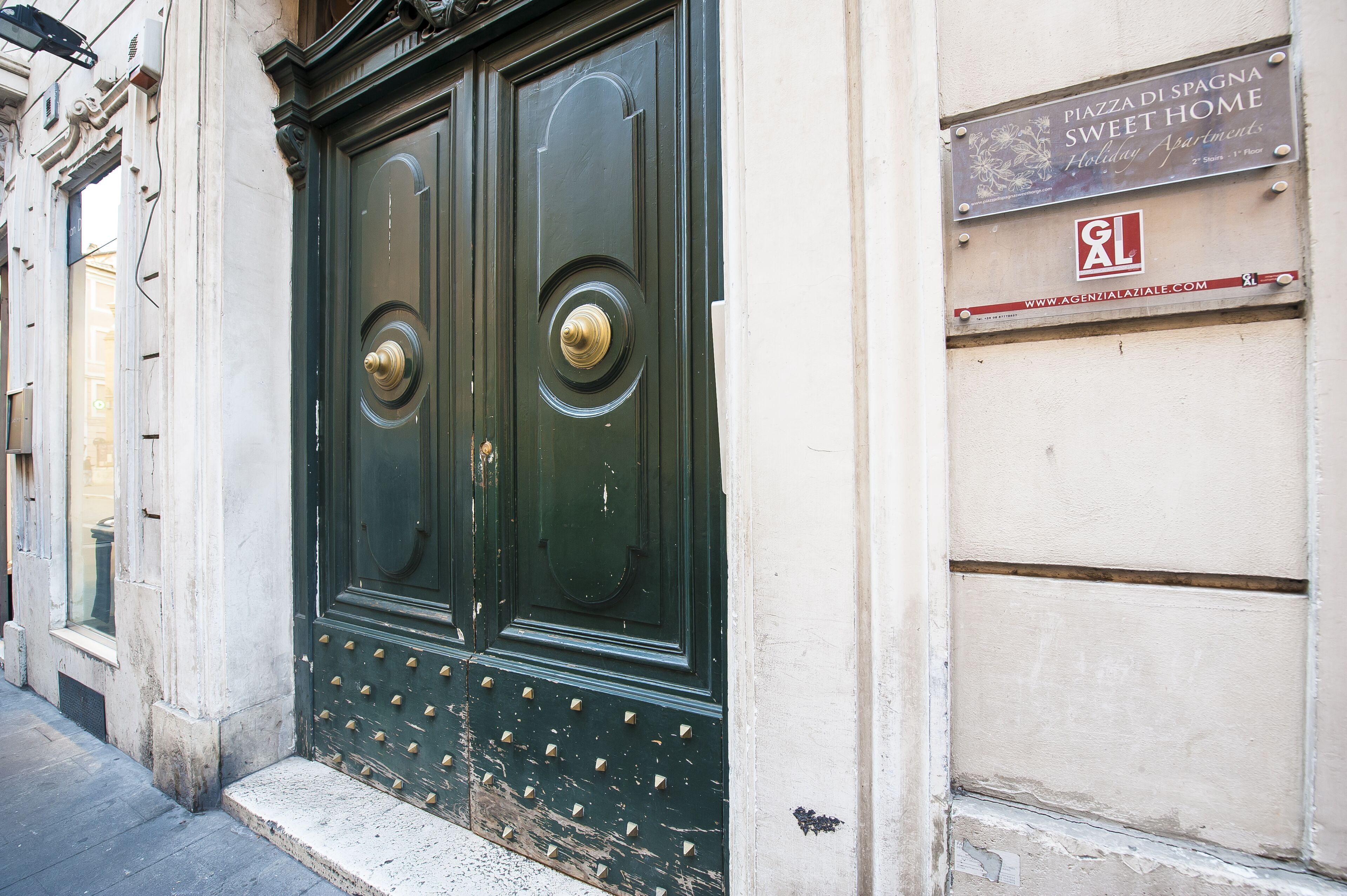 Ingresso della struttura