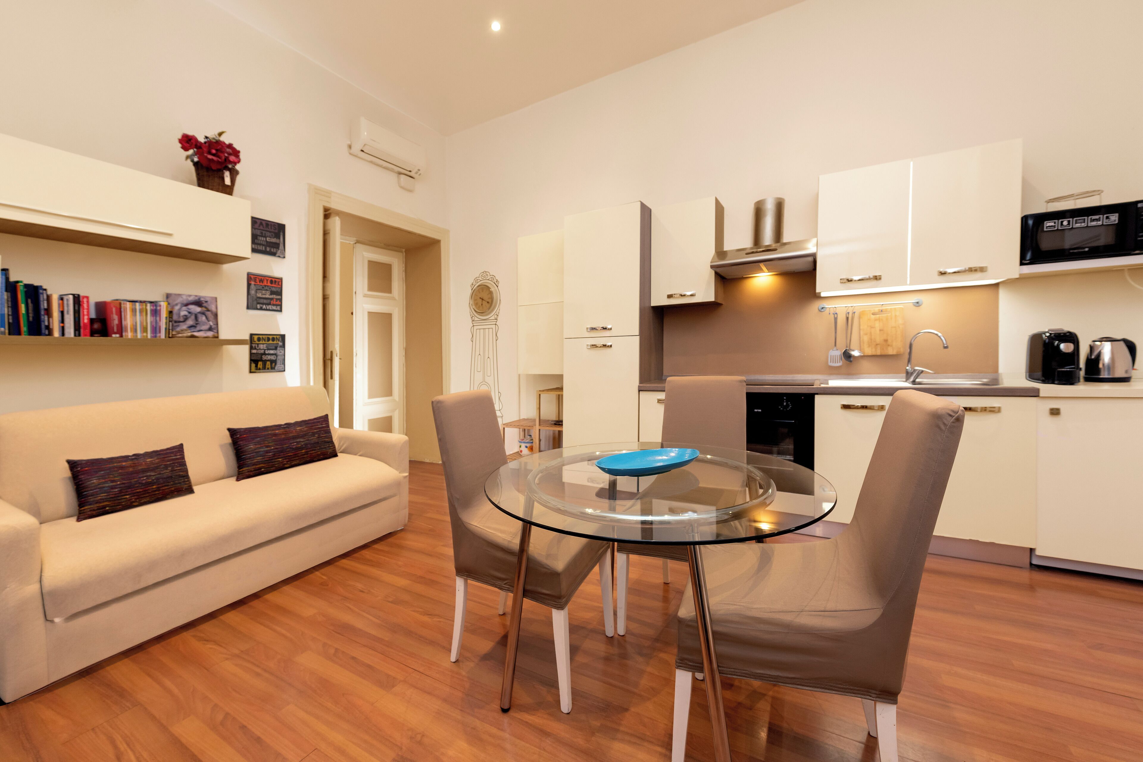 Deluxe Apartment, 1 Bedroom | Living area | 40-inch flat-screen TV with digital channels, TV