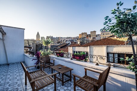 Selvese Collection Hotel Galata 1875 - Image 11
