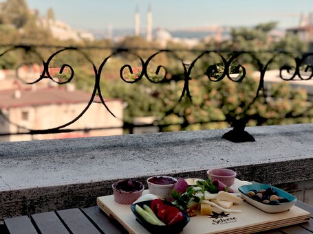 Selvese Collection Hotel Galata 1875 - Image 77