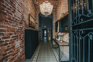 Lobby - Selvese Suites – Serviced Living in Galata (Istanbul)