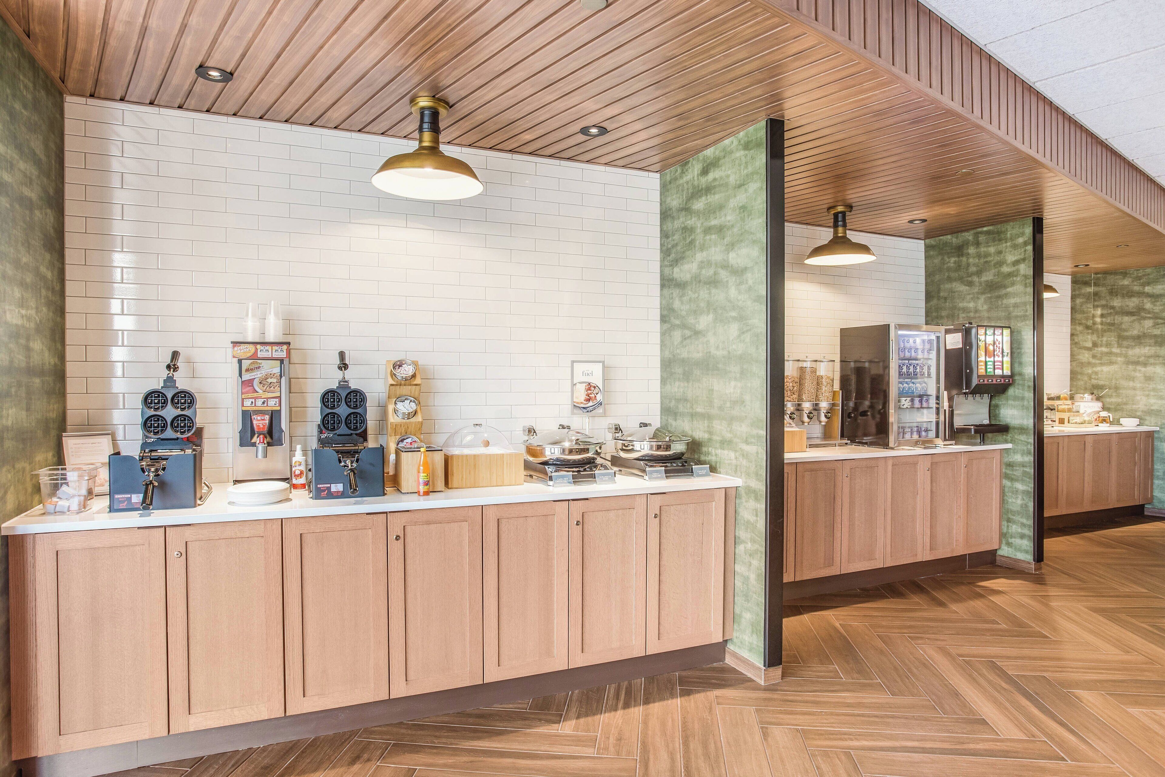 free daily continental breakfast