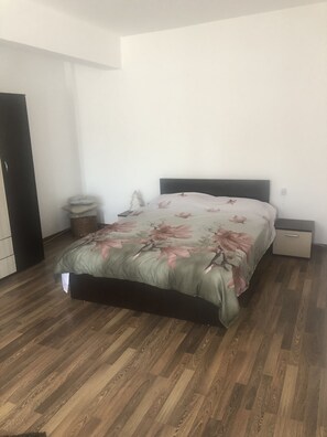 1 bedroom, Internet