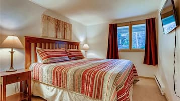 2 quartos, ferros/tábuas de passar roupa, berço de viagem, Wi-Fi