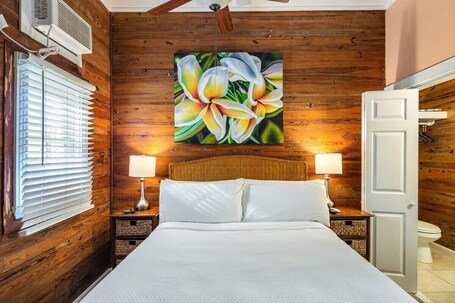 Coral Cove | Bahama Village Studio w Pool Grill - Image 4