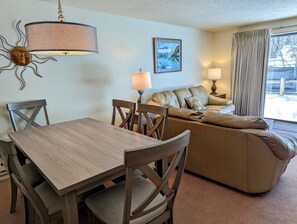 Interior - Great Two Bedroom Townhouse! Best Location in Ketchum! (Ketchum)