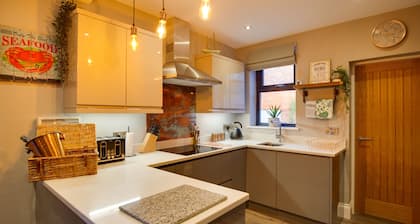 The Station Lodge, Filey. Sleeps 12