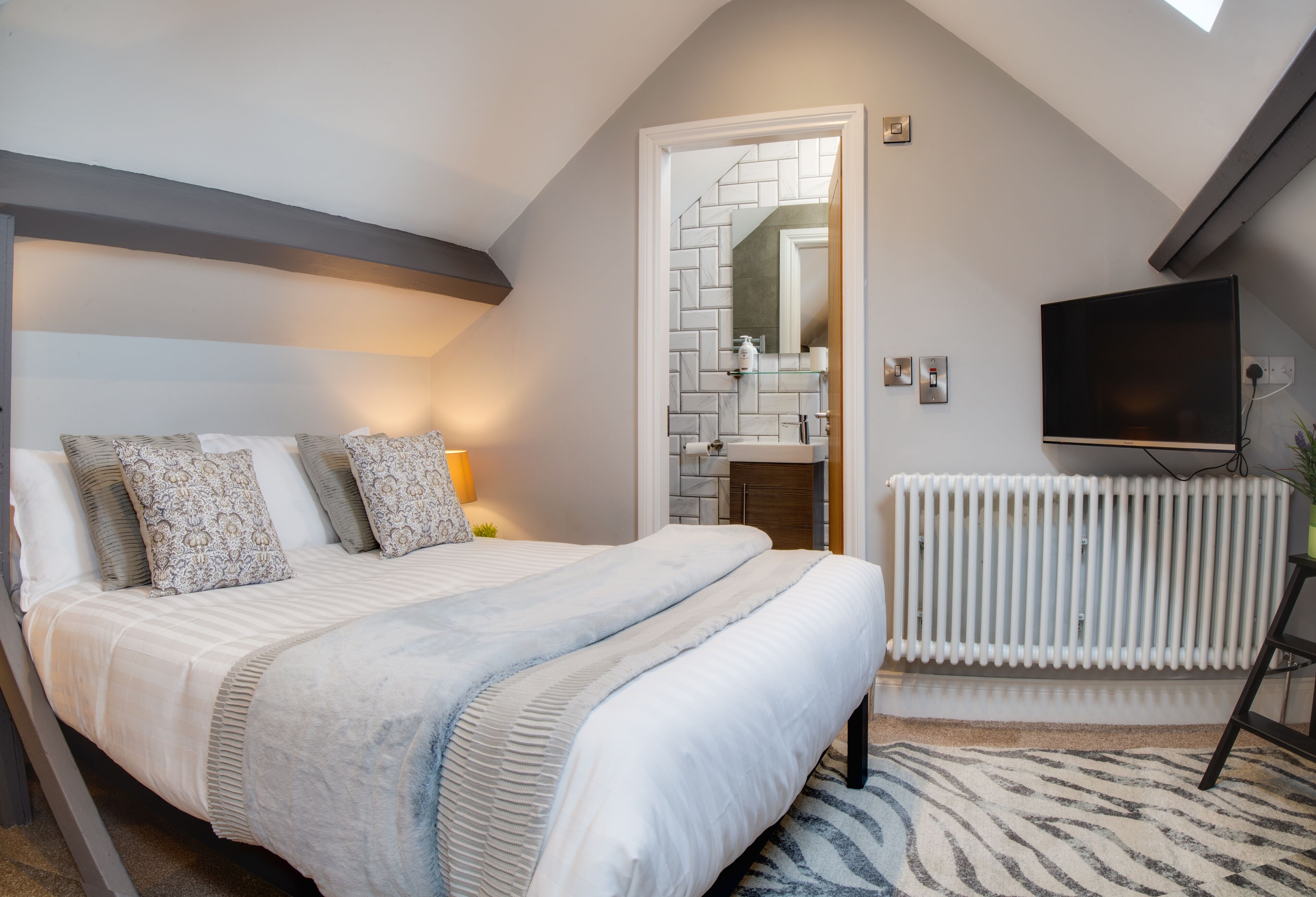 5 soveværelser, strygejern/strygebræt, Wi-Fi, sengetøj