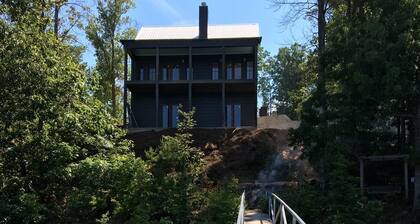 Beautiful Spot on Smith Lake. We know have WiFi.