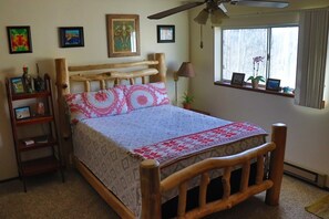 3 habitaciones, tabla de planchar con plancha, wifi y ropa de cama 