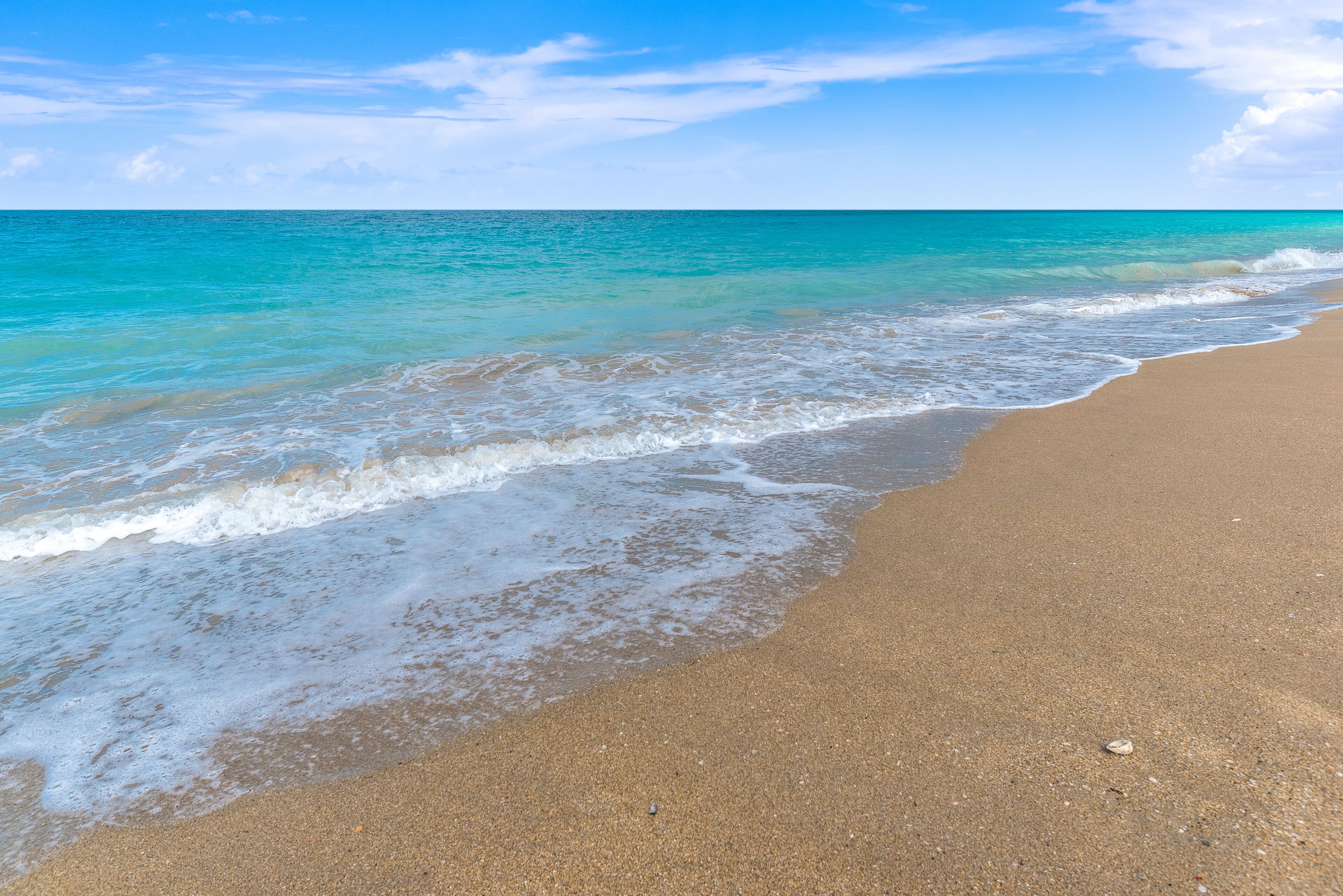 Beach nearby, beach towels