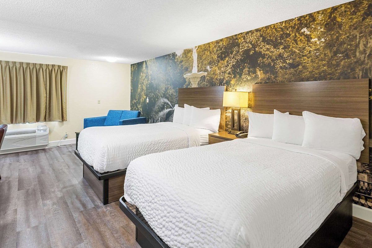 Suite, 2 camas de matrimonio, no fumadores | Colchones con acolchado adicional y escritorio