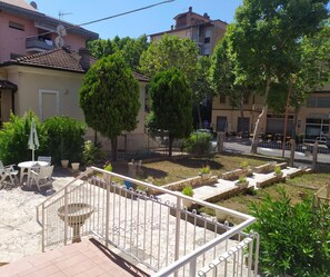 บริเวณภายนอก