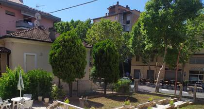Bed & Breakfast Domus Cesena