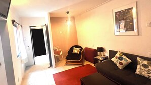 Unclassified image, 4 of 21, button - Hostel Suites DF (Mexico City)