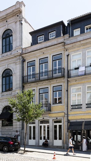 Front of property - NorteSoul Mouzinho (Porto)