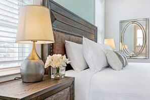 4 bedrooms, iron/ironing board, bed sheets