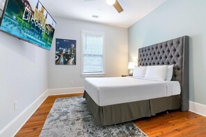 5 Schlafzimmer, Bügeleisen/Bügelbrett, WLAN, Bettwäsche