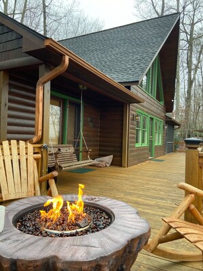 Terrace/patio - Breath Taking - Gorgeous Long Range Mountain and Lake Views Near Lake Blue Ridge (Morganton)