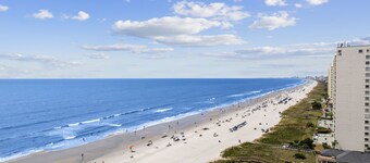 Newly remodeled/ ocean view/ Walk to the beach and Main St/OFF SITE pool access