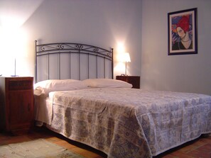 2 camere, ferro/asse da stiro, culla da viaggio, Wi-Fi gratuito